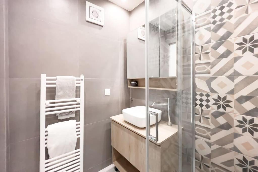 Luxury Studio With Garden Next To Acropolis Atina Dış mekan fotoğraf