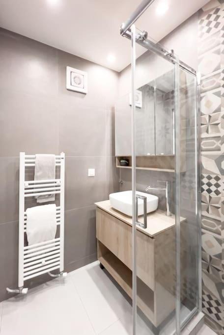Luxury Studio With Garden Next To Acropolis Atina Dış mekan fotoğraf
